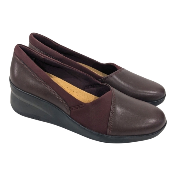 NWOT Clarks Collection Suttyn Walk Wine Leather Wedge Slip On Loafers Shoes 7M - Picture 1 of 11